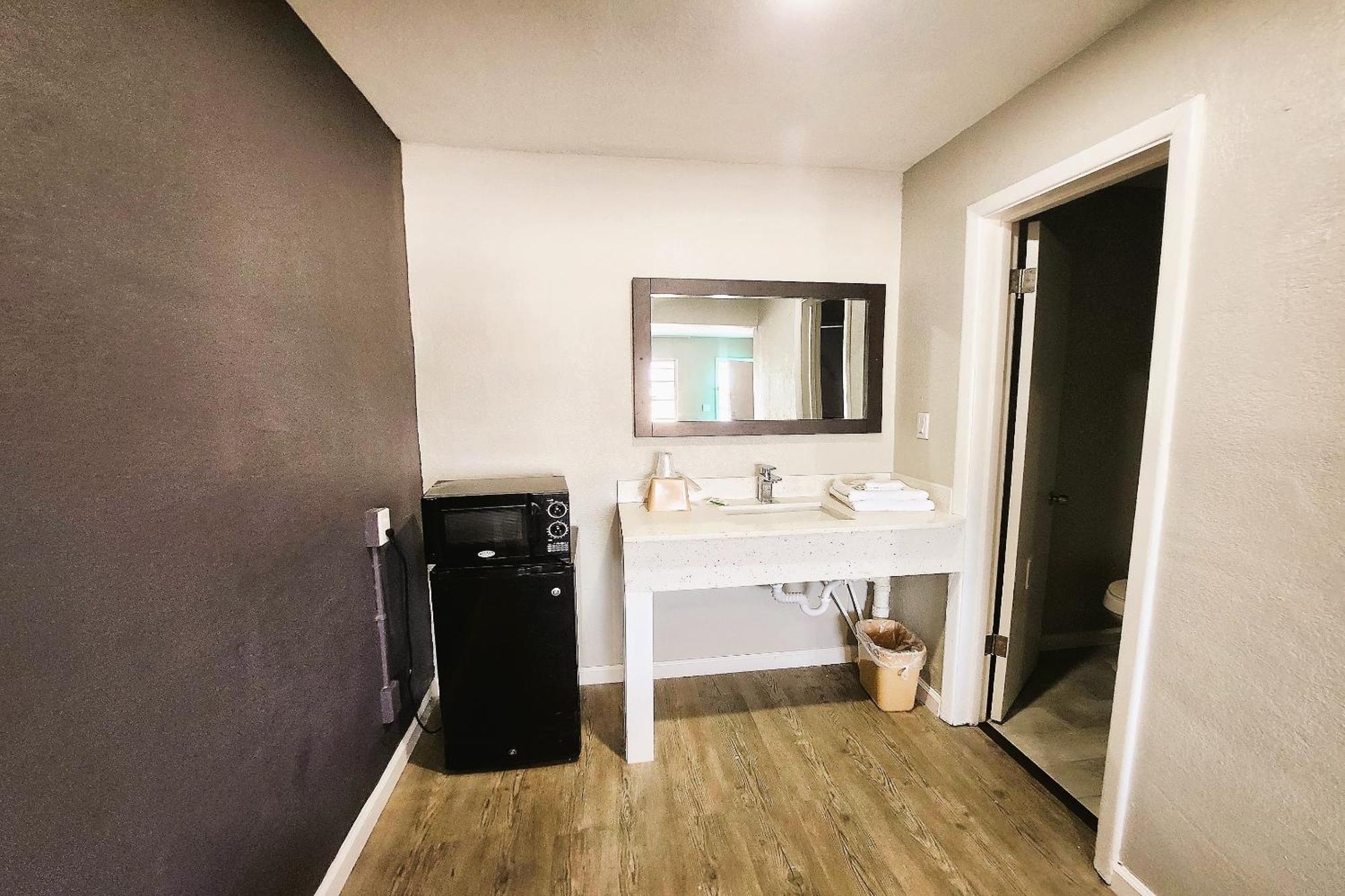 Travel Inn By Oyo, Hwy 80 - Jackson Ngoại thất bức ảnh